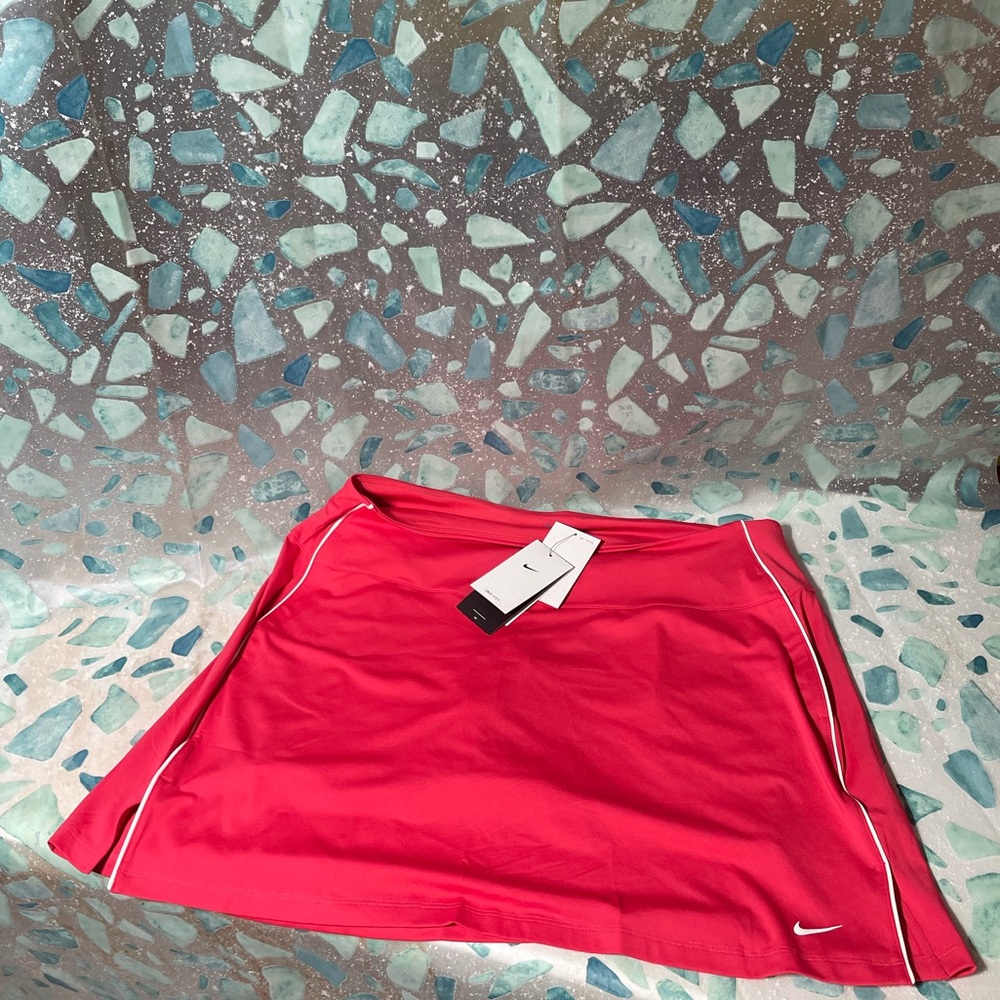 Nike Women’s Performance Skort